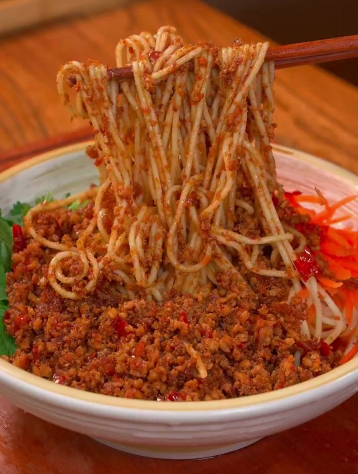 你知道炸酱面的炸酱怎么做才好吃吗