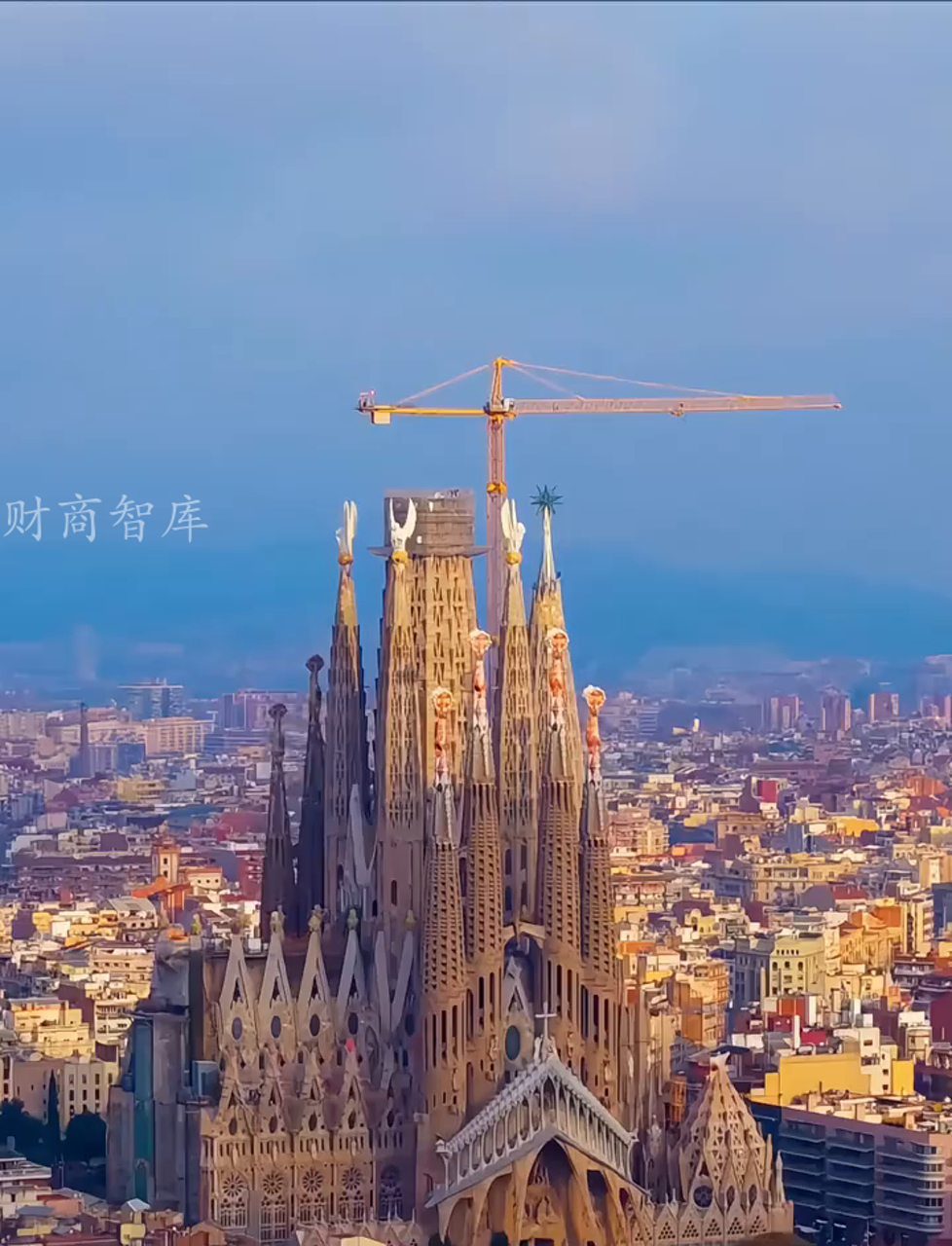 街道整整齐齐,建筑整齐统一建筑界最疯狂的城市!建筑与艺术之都,欧洲之花历史文化名城巴塞罗那