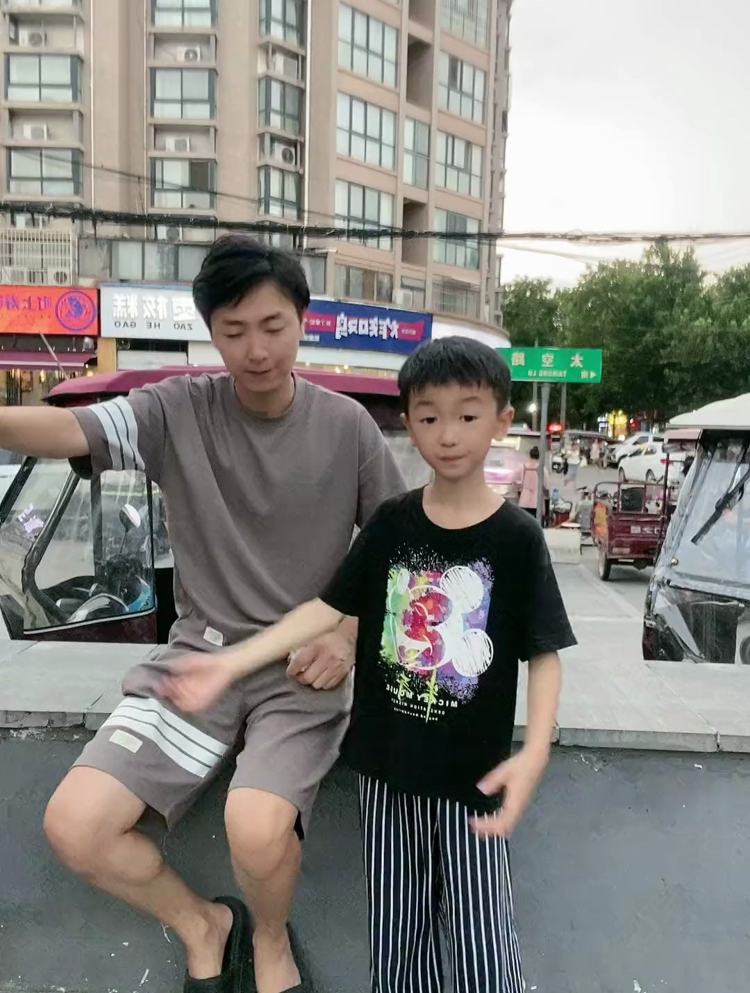 玩爆三养火鸡面