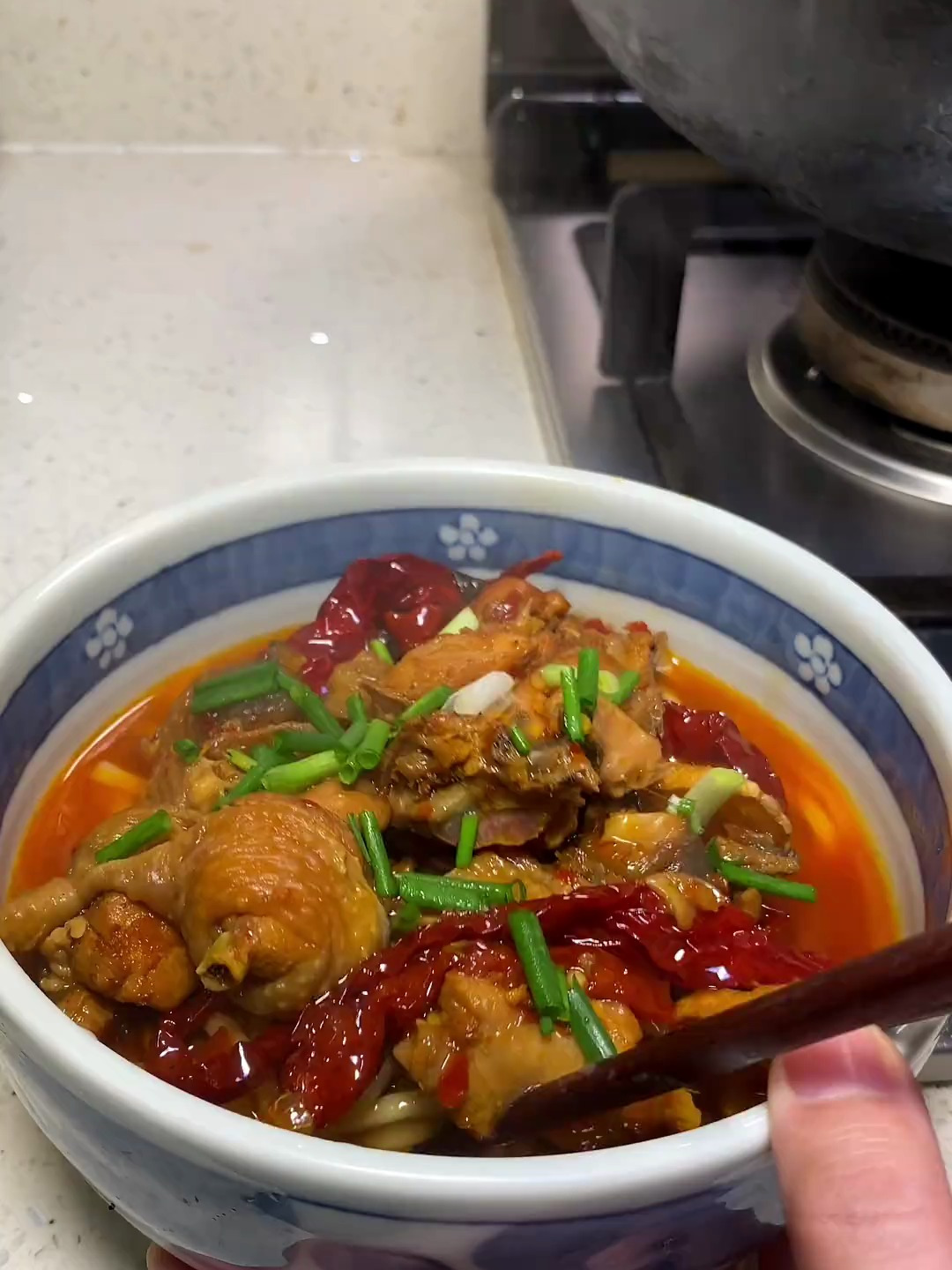 又辣又过瘾辣子鸡面