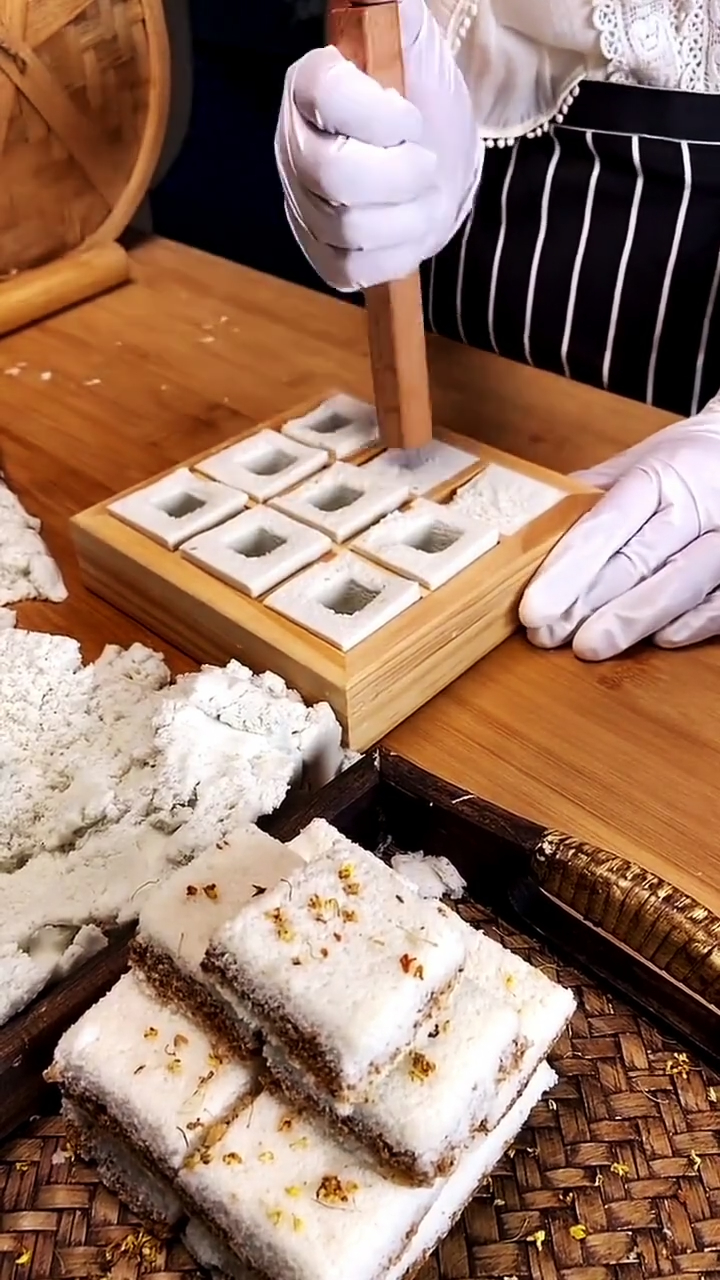 制作传统美食桂花糕,原来是这样的简单,感觉又学会了一招!