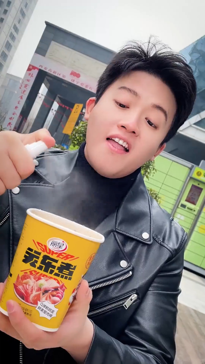 关东煮丸子鲜香,粉丝爽滑,连汤都能喝完的关东煮