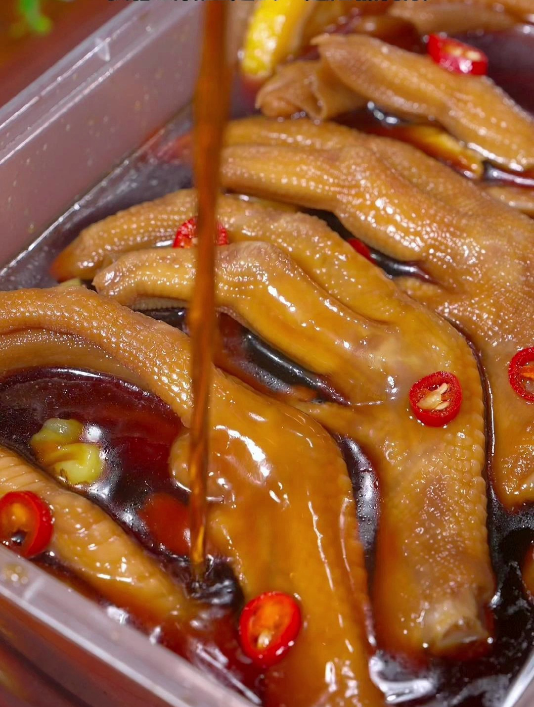 这样的酸辣鸭脚,谁会不爱呢?真的很喜欢哦