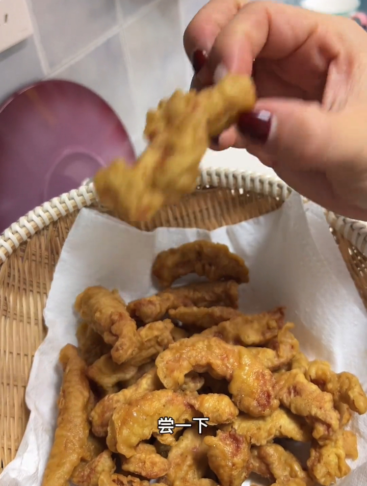 居家第十七天晚餐,小酥肉,拌面片