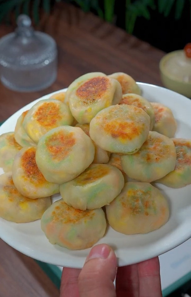 清脆可口的蔬菜饼