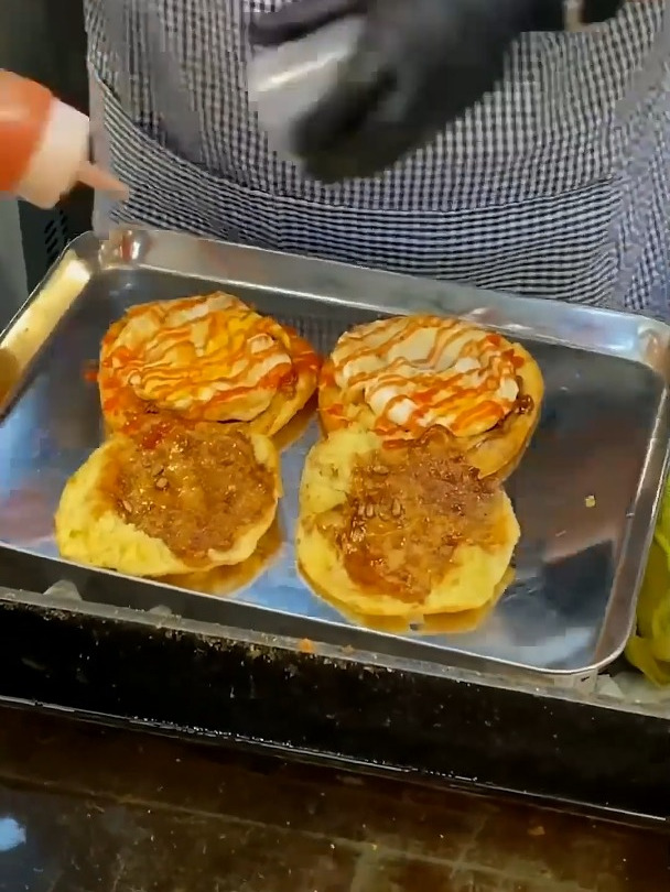 第一次见这种做法的鸡蛋饼