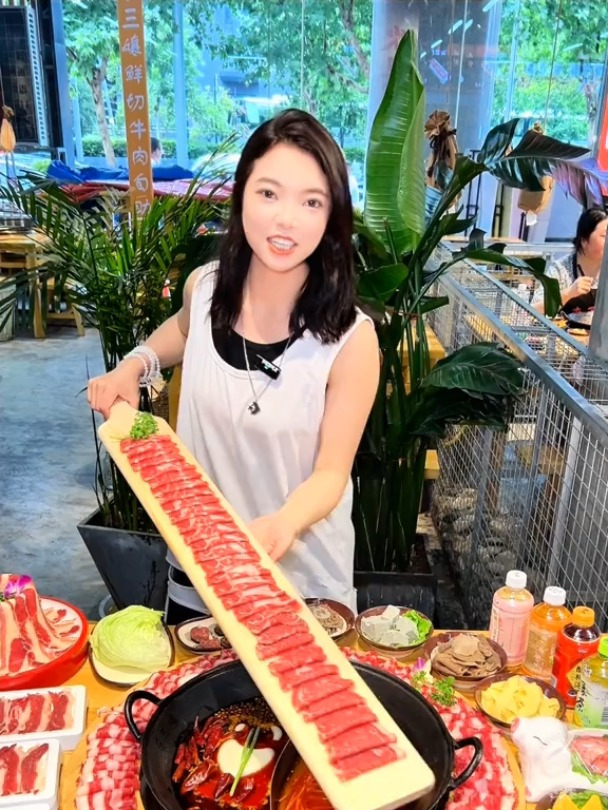 吃老火锅还得是李三孃,菜品种类多肉量大性价比真的高