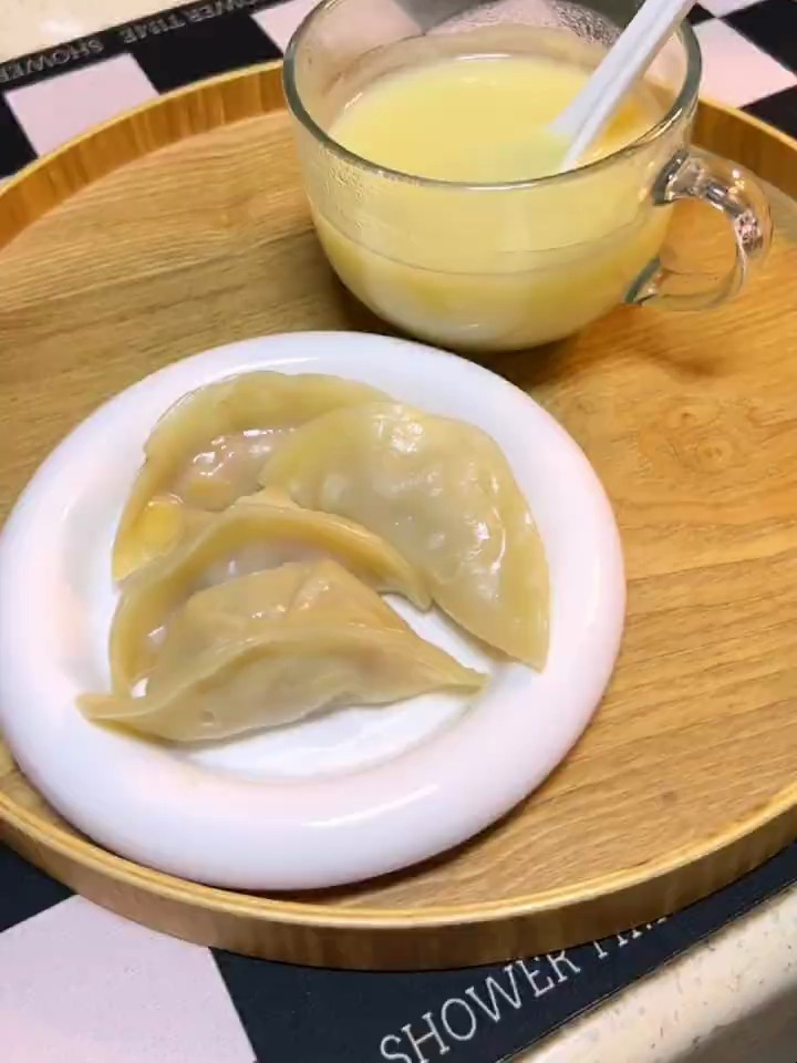 幼儿园小朋友的早餐~