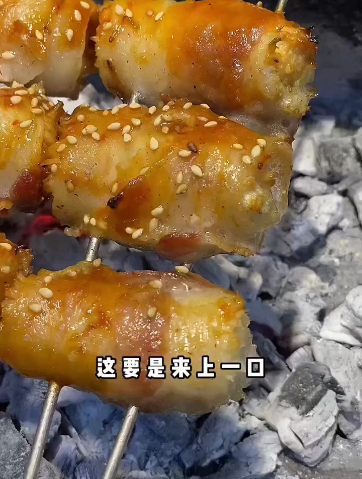 五花肉卷金针菇烧烤店暴利菜品之一