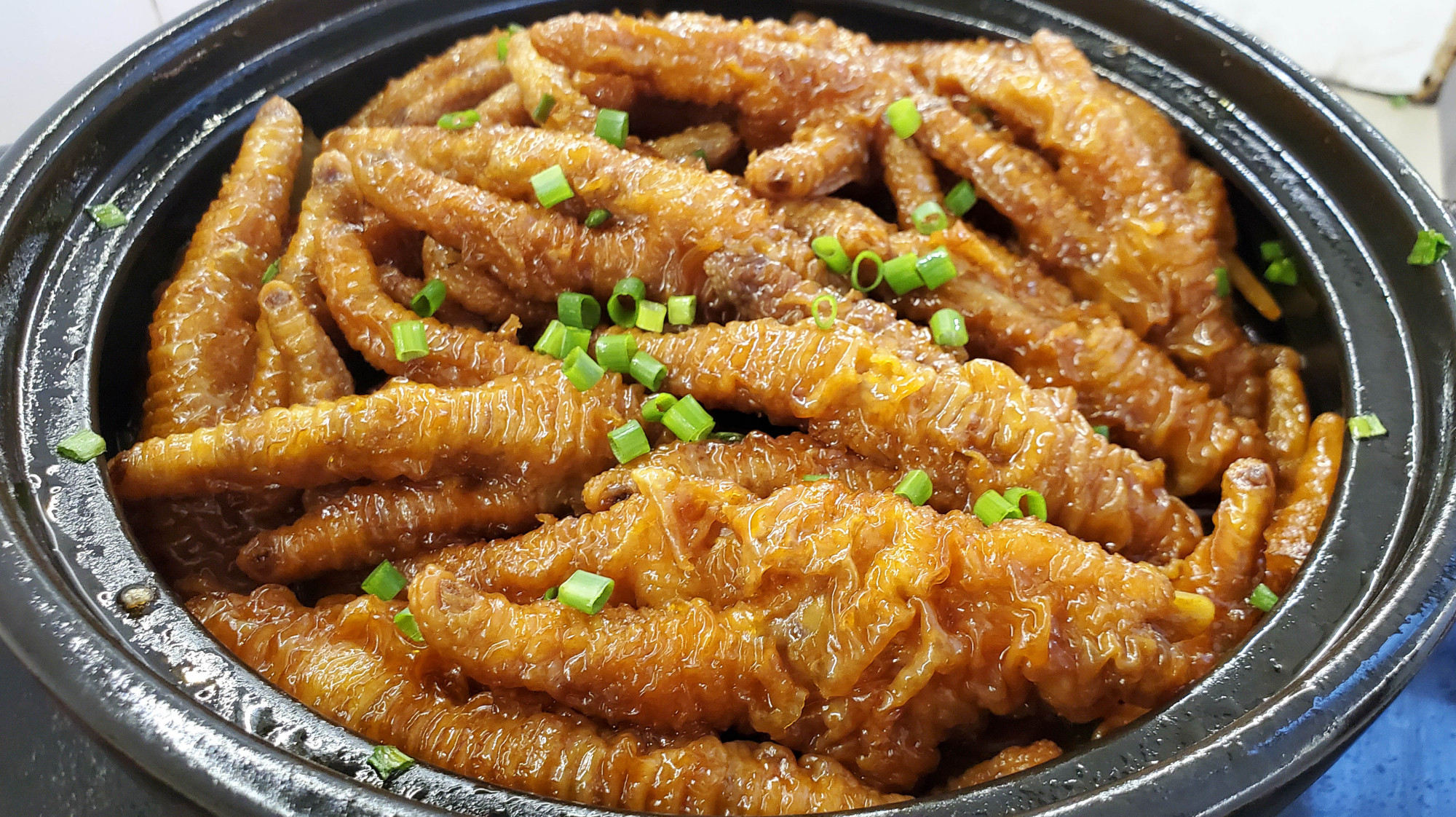 虎皮鸡爪这样做才叫香，保证起虎皮，Q弹软烂，一撕脱骨