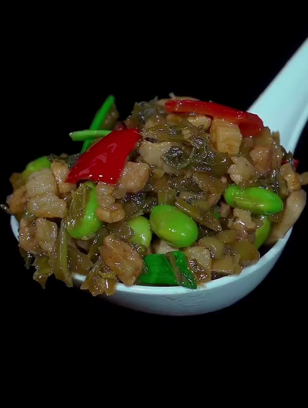 雪菜炒毛豆口蘑家常做法,简单方便好吃