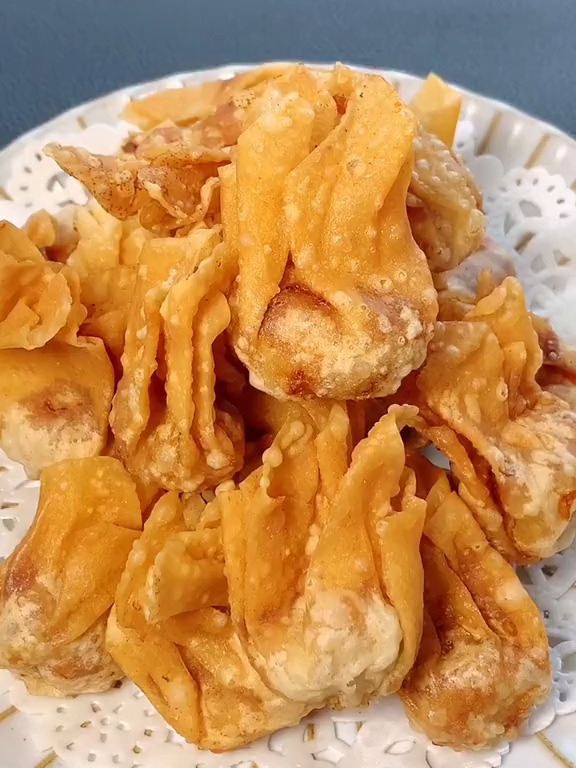美食教程 炸馄饨