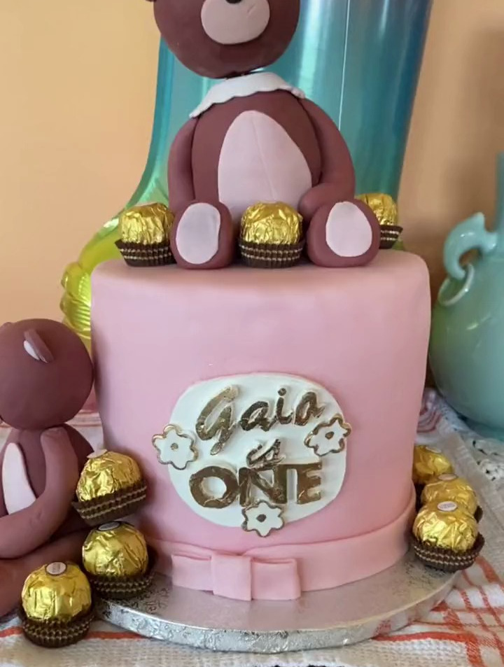 带娃的忙碌治愈了矫情,却不曾消磨我为宝宝制作蛋糕的耐心