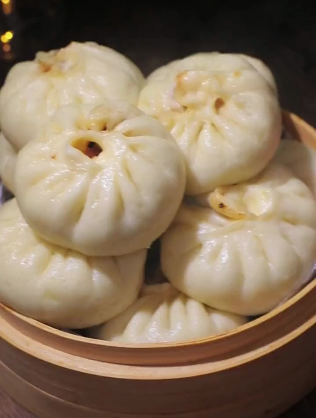 酱肉包这样做简直太香了,皮薄馅多,全家都喜欢