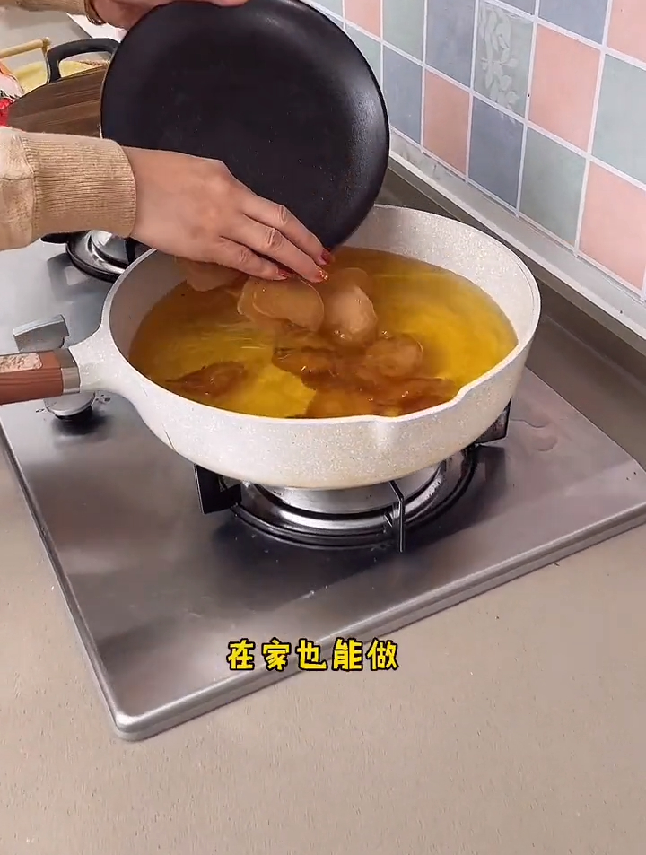 泰国餐厅同款虾片在家就能做,鲜香酥脆真的太好吃咯