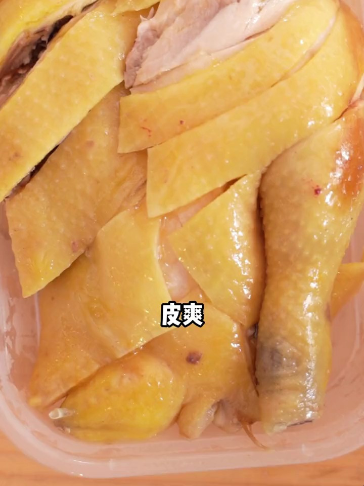 广东人成日讲鸡有鸡味同样作为油鸡和切鸡九爷鸡又有何不同呢