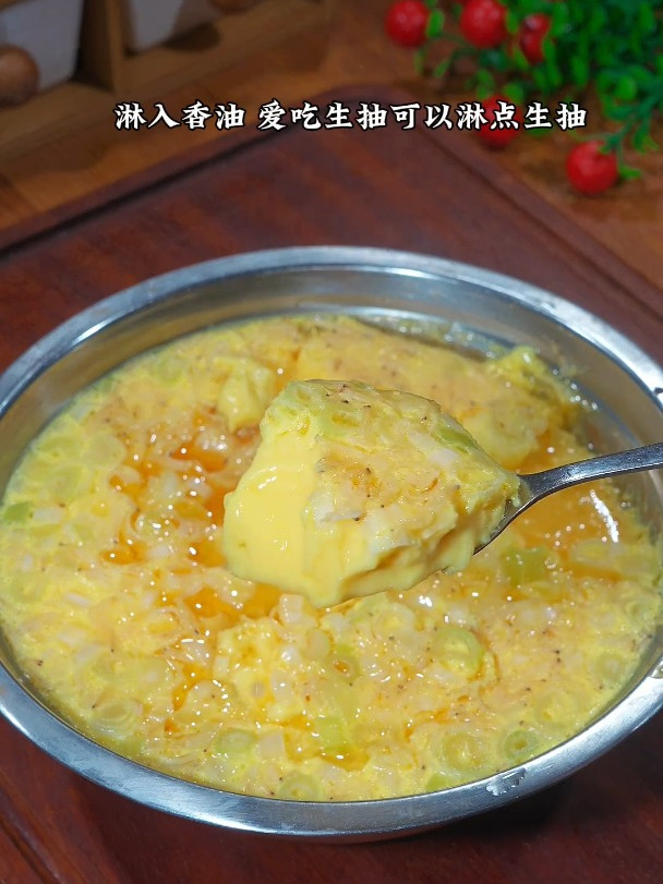 小学生早餐简单好吃的嫩滑虾皮鸡蛋羹,10分钟搞定的懒人早餐