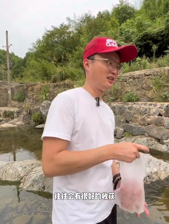 再来发个上个月钓溪石斑鱼的视频 溪流钓