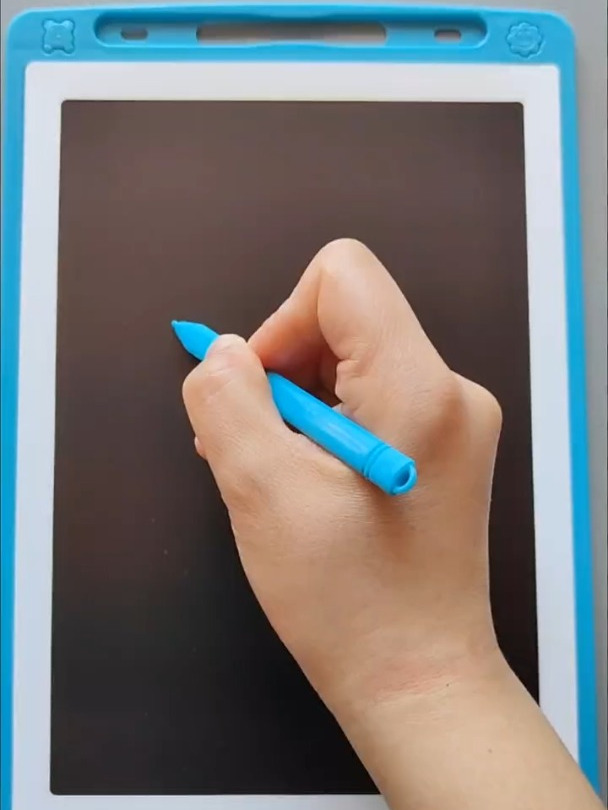 一笔画大公鸡,三岁小孩都会画