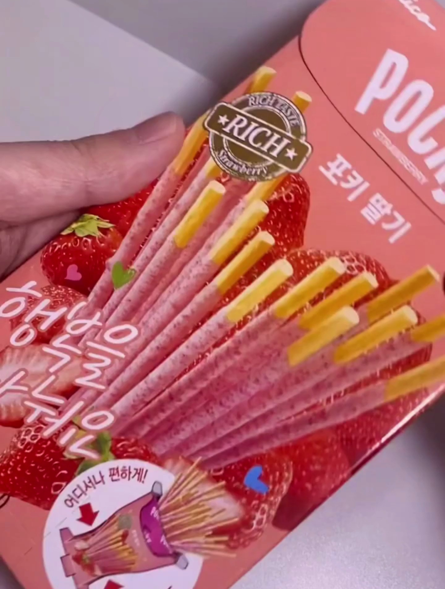 甜点美食制作樱花巧克力