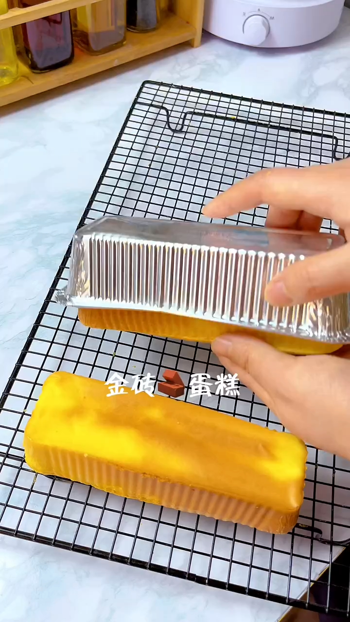 只要搅拌下就可以做的金砖蛋糕