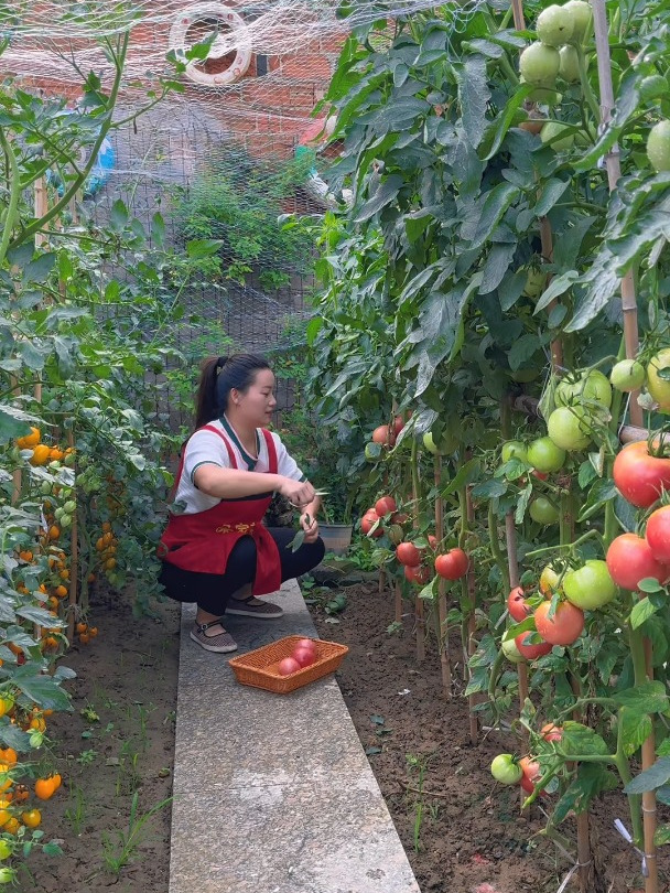 朵朵今天做的河南美食连汤肉片,鲜香滑嫩,太好吃了