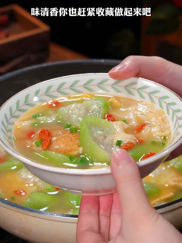 鲜美可口的丝瓜豆皮蛋汤