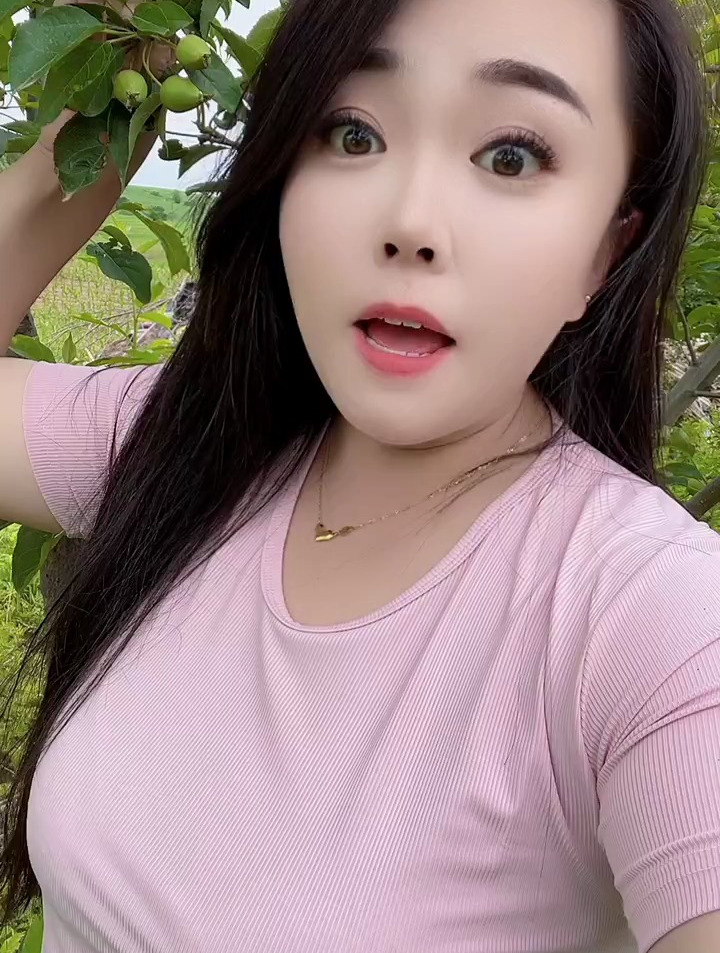 这里有俩梨,编段顺口溜