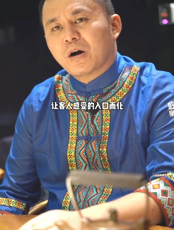 每天两百桌的湘西土家菜,每桌必点这单罐罐菜