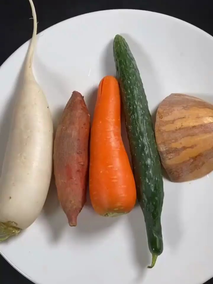 蔬菜拼盘《夏日风情》,厨师刀工必备技能!