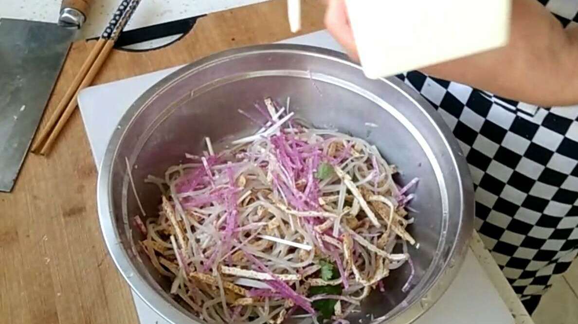 陕西东府家常菜粉条豆腐丝,这可是招待亲朋好友的首选佳肴