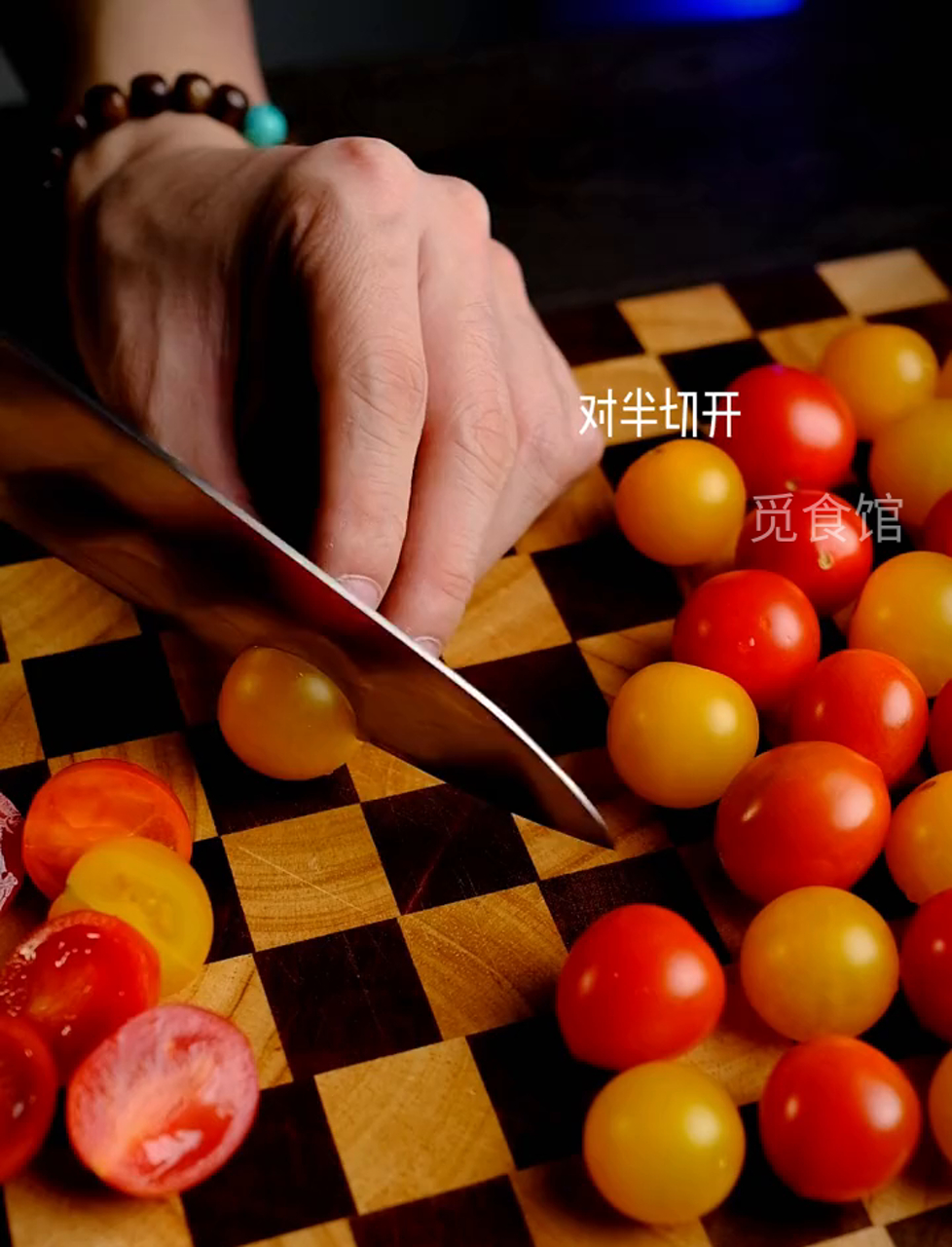 搞定西式早餐就靠这招!油浸番茄配法棍,简直绝了!