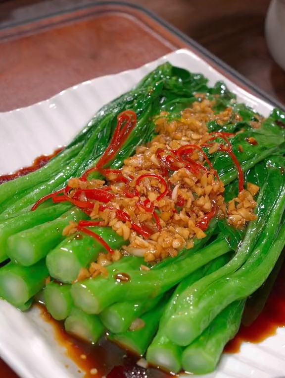 为什么饭店做的白灼菜心那么翠绿那么好吃呢?关键是这一步!