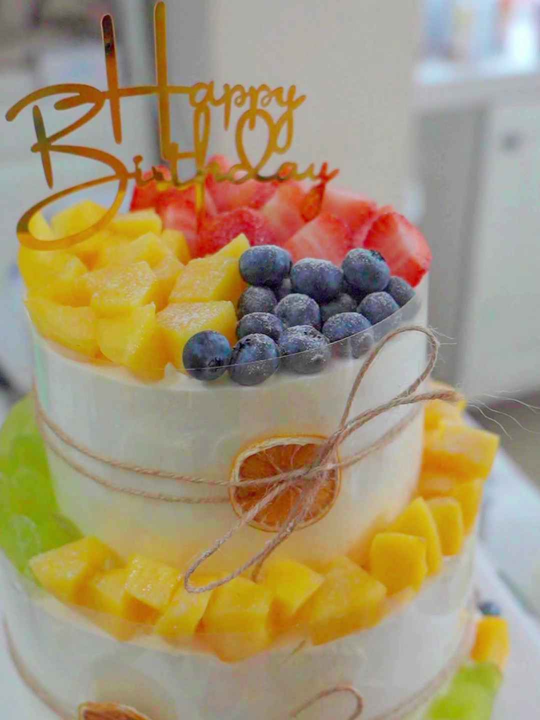 双层水果蛋糕沉浸式双倍快乐