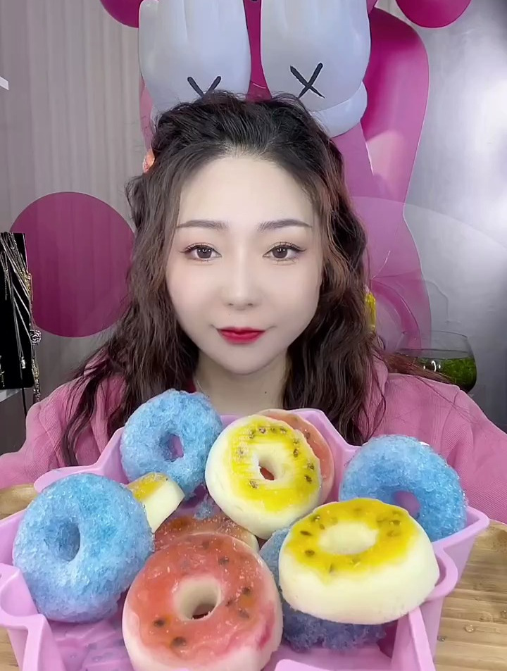 三拼甜甜圈,看起来有没有食欲,嘎嘣脆
