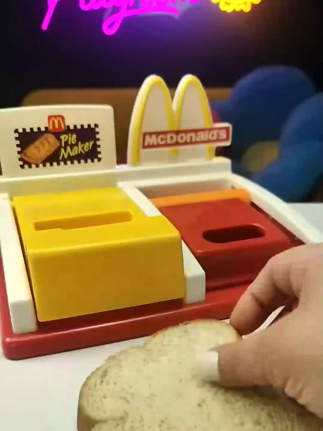玩具ASMR:制作麦当劳夹心苹果派