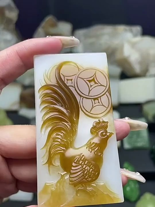 和田玉挂件金鸡报喜,惟妙惟肖