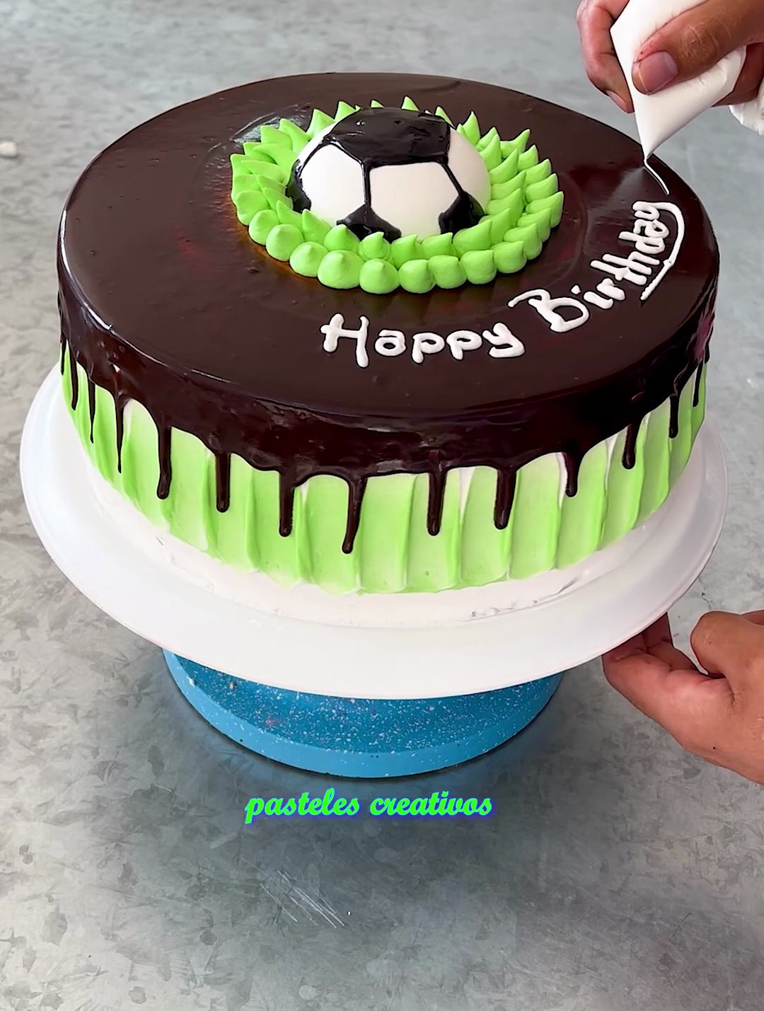 足球生日蛋糕装饰