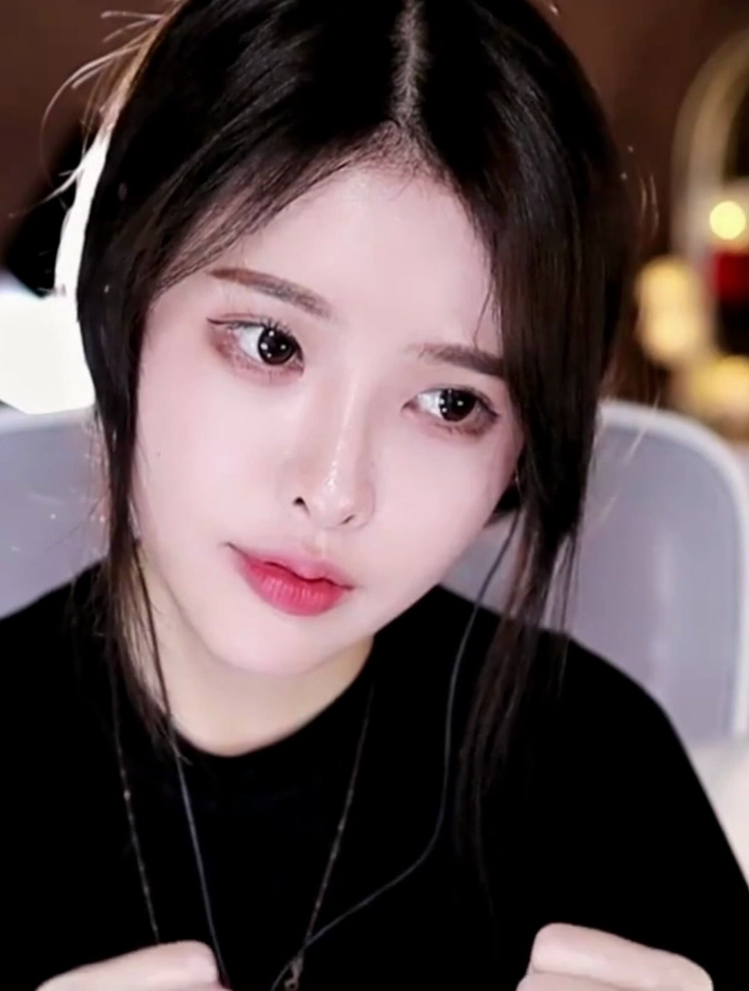 ASMR︱贝拉-助眠 酥麻揉耳朵,敏感催眠发声