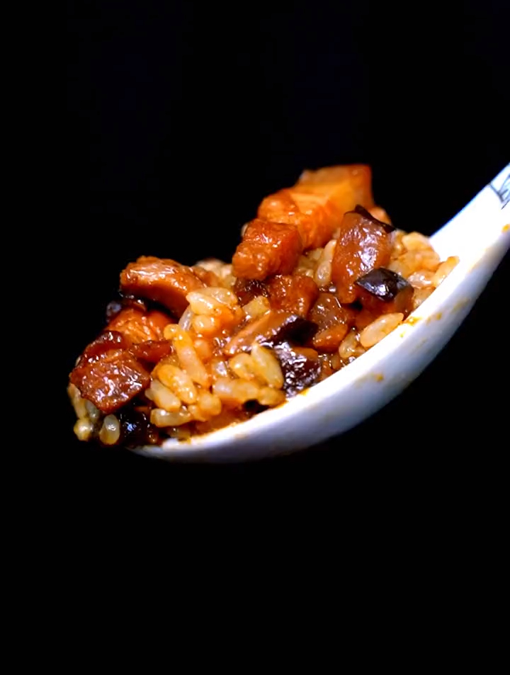 是时候来学一学台式卤肉饭了!真的很简单!炖一锅够一家人吃