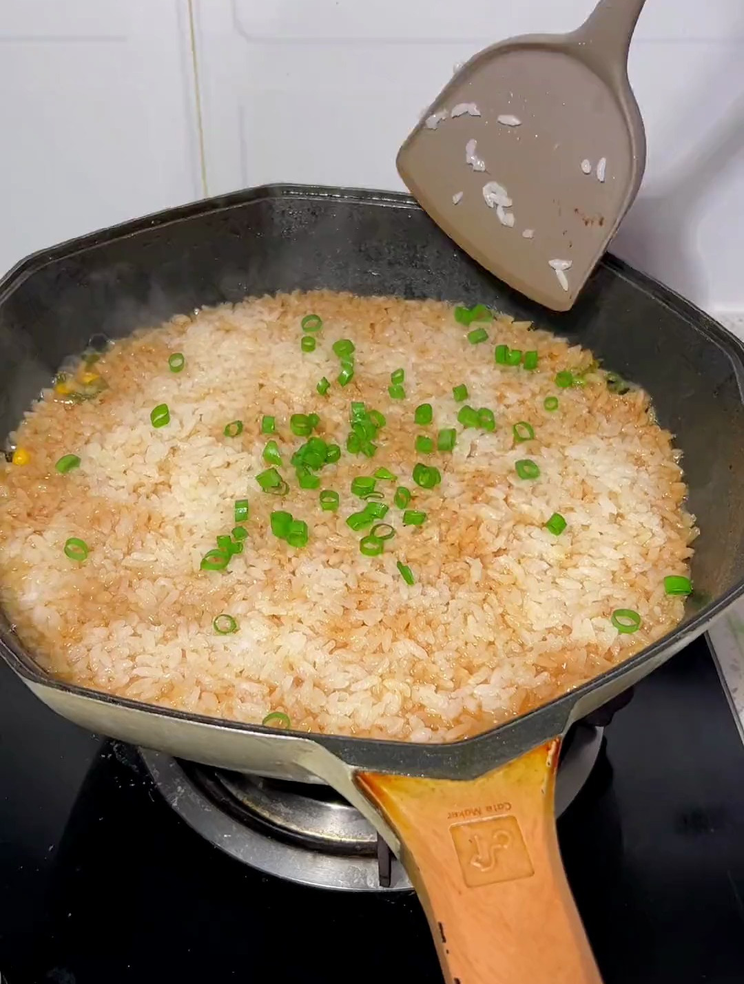 快去做腊肉焖饭,真的好吃!