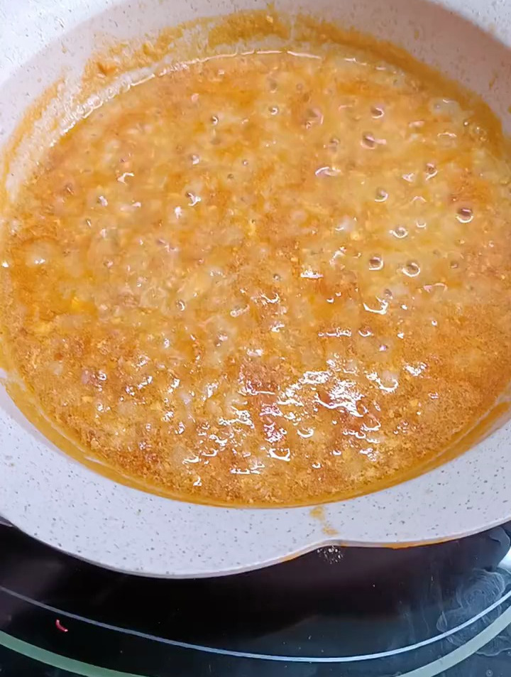 西红柿,蛋黄,三文鱼,婴儿星星面