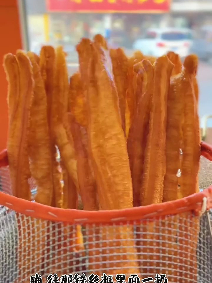 谦聊美食:早餐豆浆油条,吃完该上班上班,该上学上学