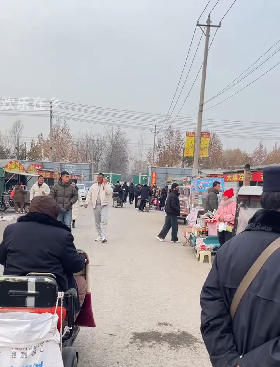 徐州汉兴大集,体验市井生活尝徐州特色大锅菜