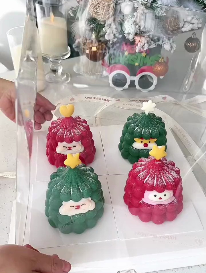 这款圣诞小蛋糕最近特别,超详细的制作过程来啦