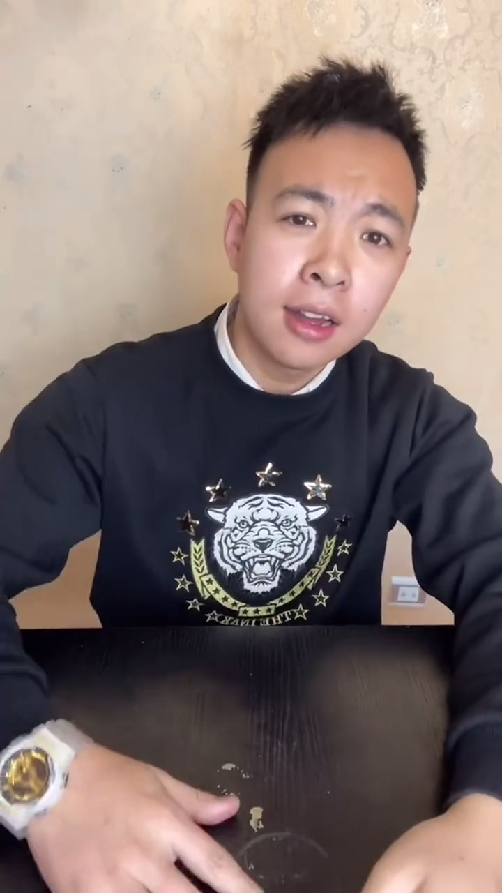 绿色变异火鸡面,你们吃过吗?