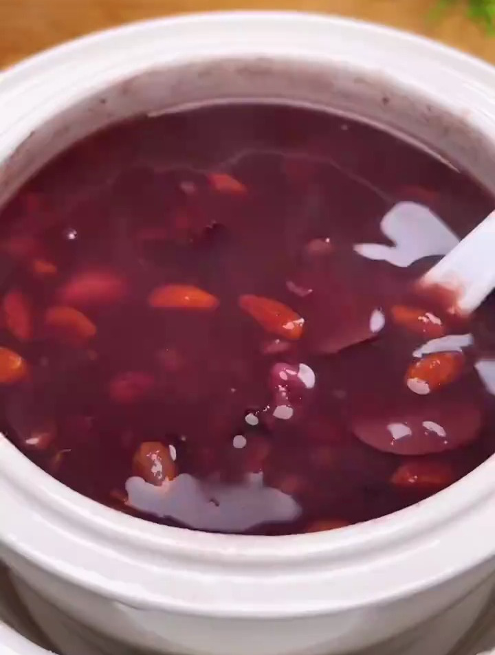 红米黑米粥的做法和功效
