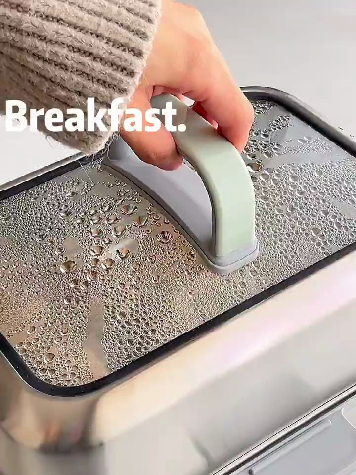 中式早餐玉米虾仁蒸饺&滋补养颜银耳羹今天早餐吃中式