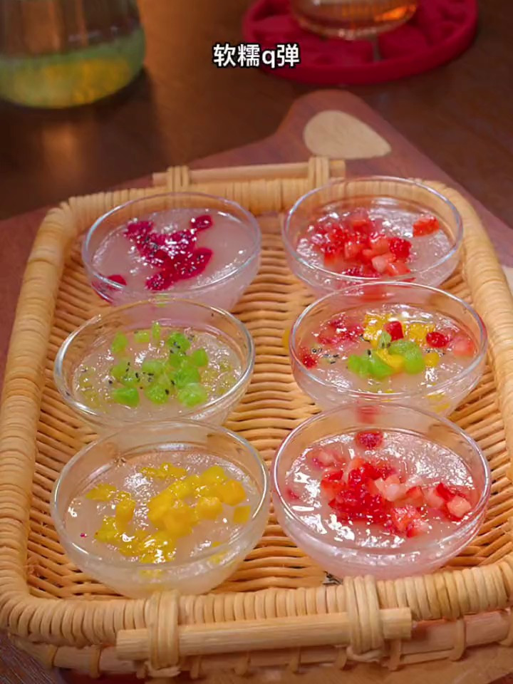 清凉爽口的钵仔糕