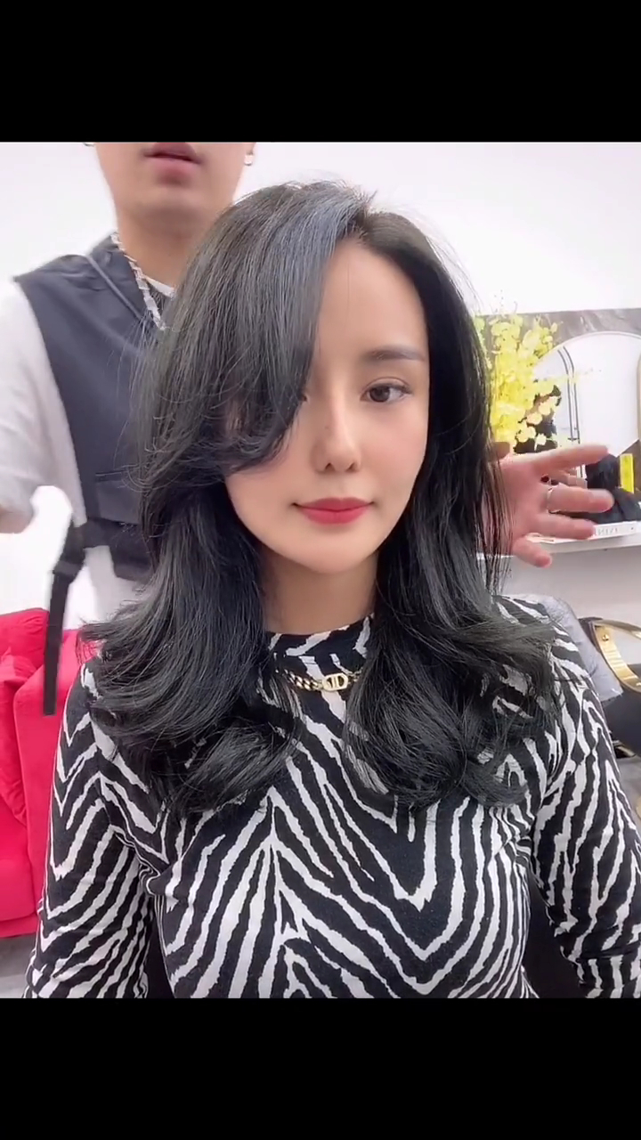 给适合的人做适合的发型,适合自己的才是最好的